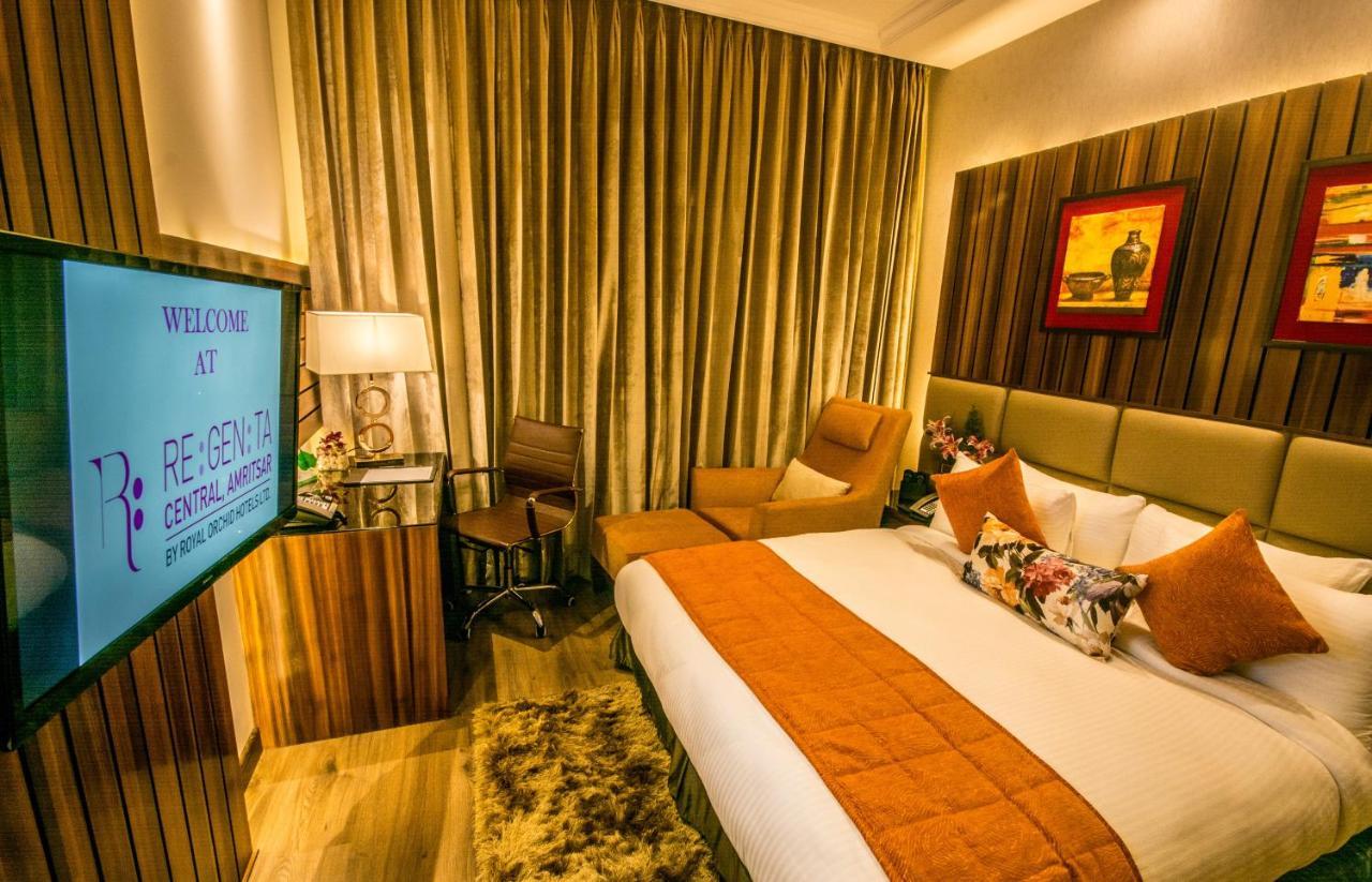 Regenta Central Amritsar Luaran gambar