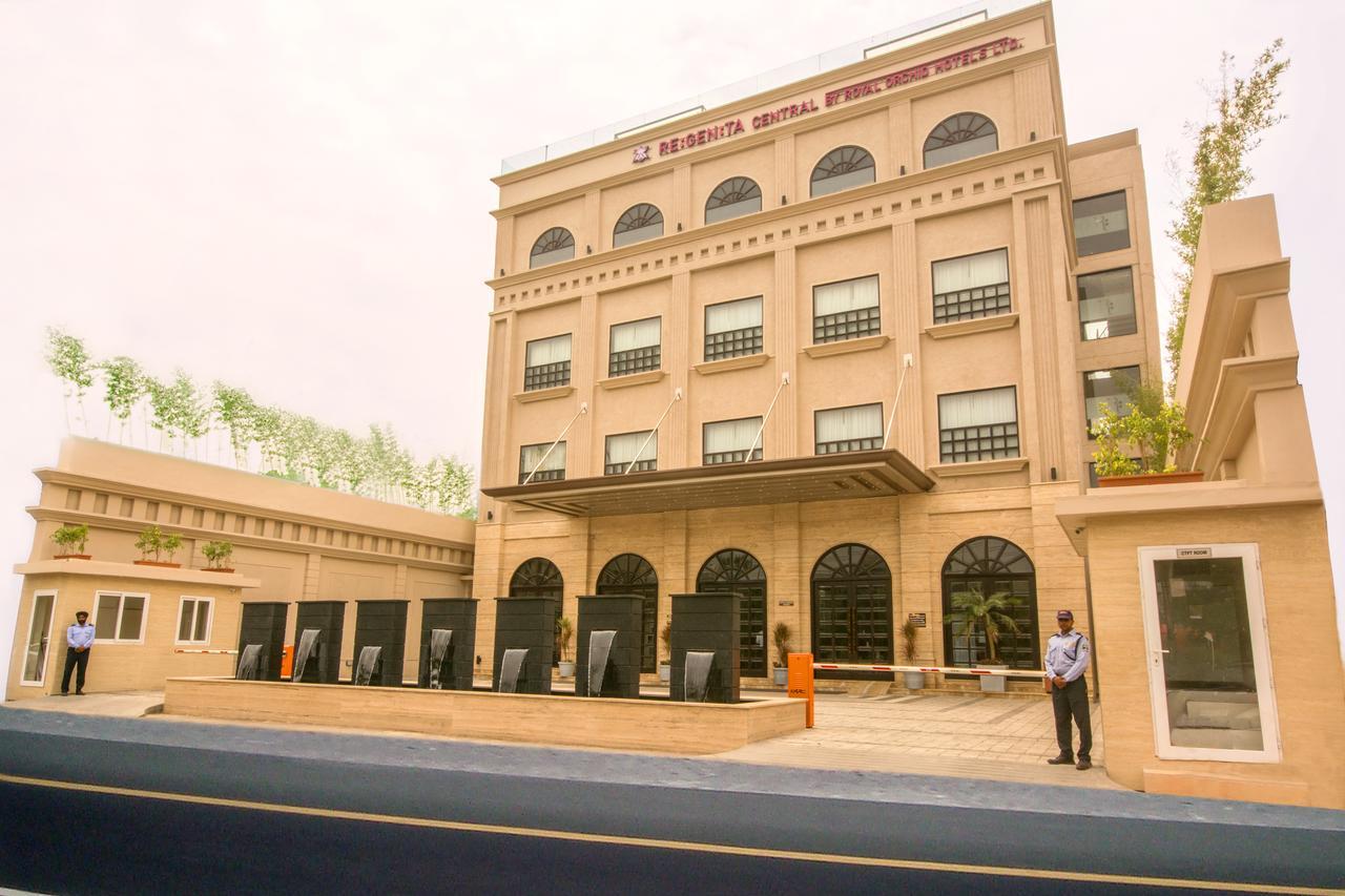 Regenta Central Amritsar Luaran gambar