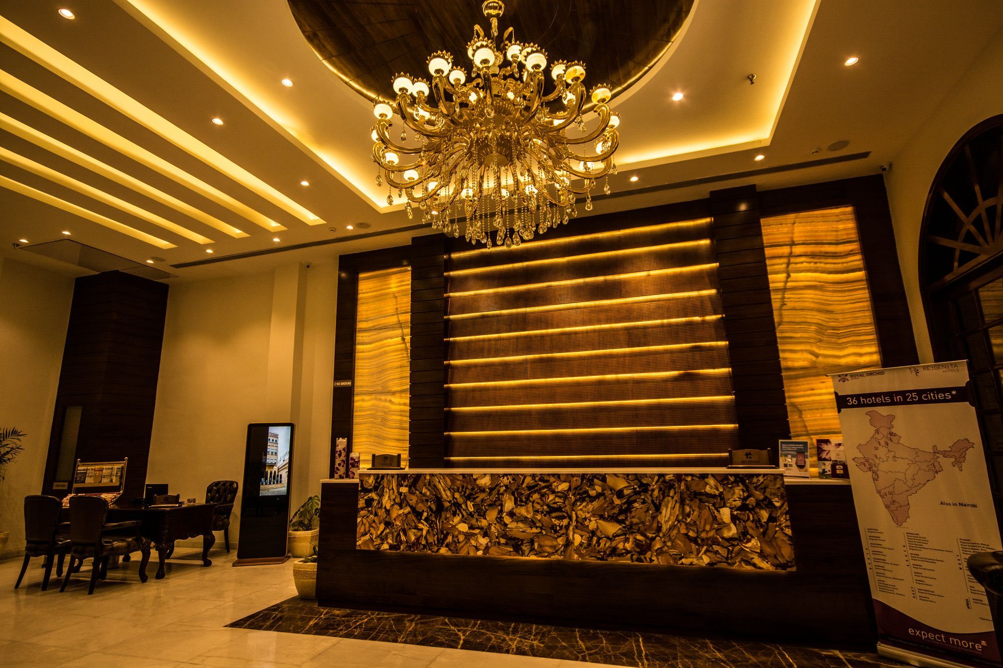 Regenta Central Amritsar Luaran gambar